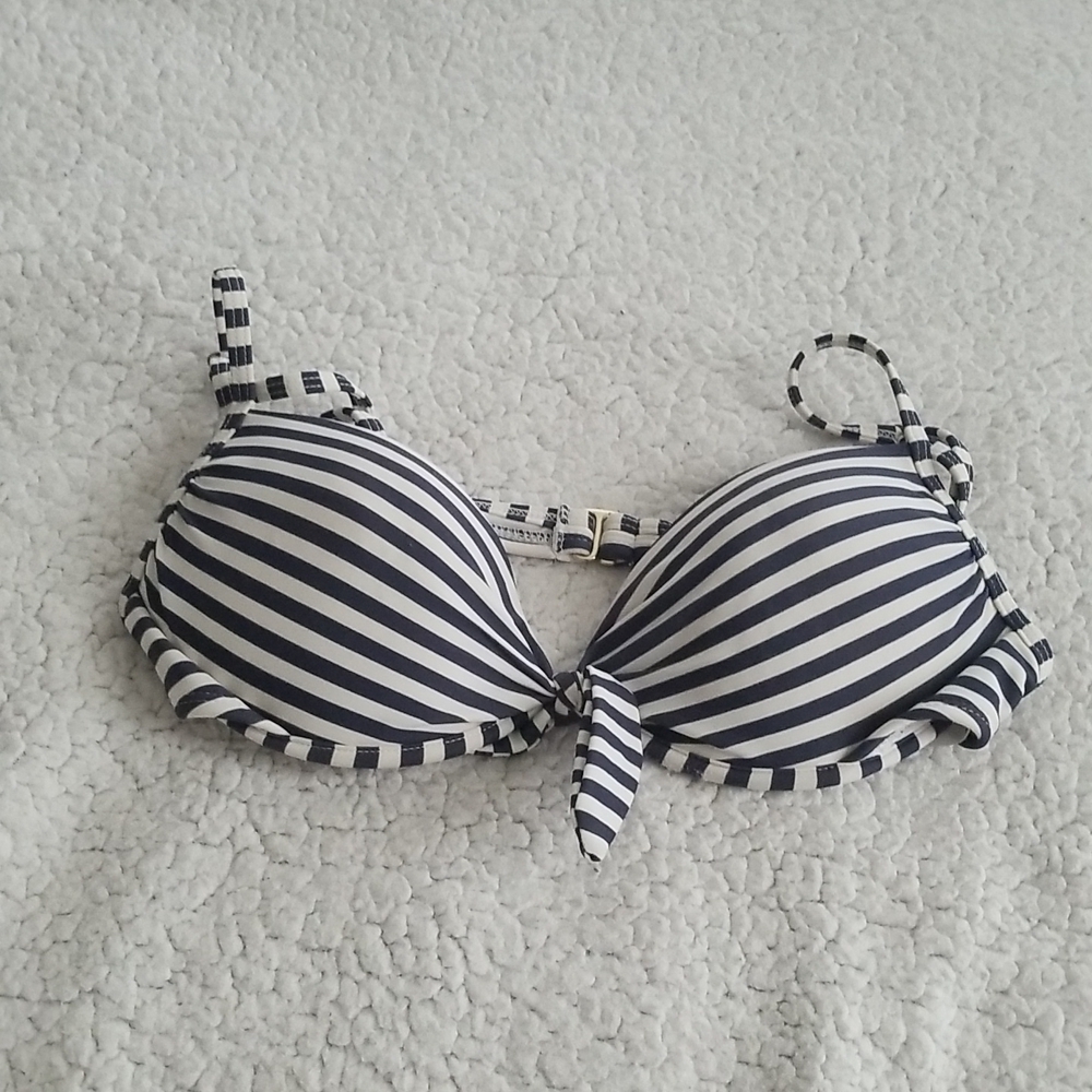 Xhilaration Women's Bikini Top
